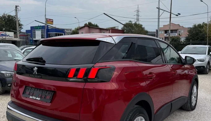 Peugeot 3008  - 2017