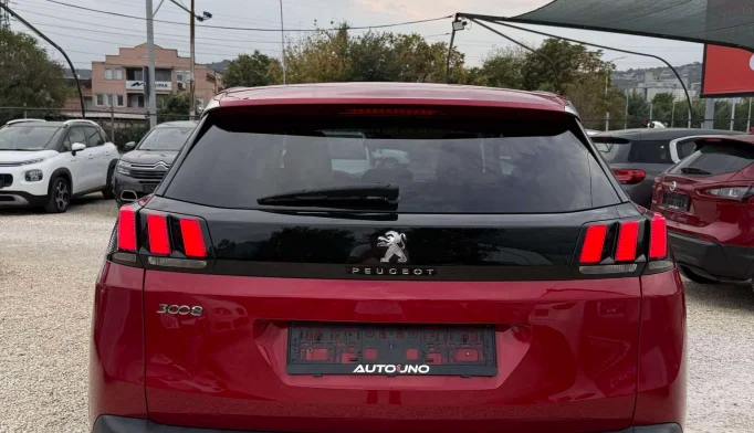 Peugeot 3008  - 2017