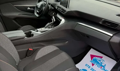 Peugeot 3008  - 2017