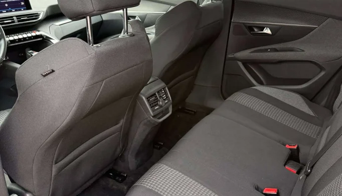 Peugeot 3008  - 2017