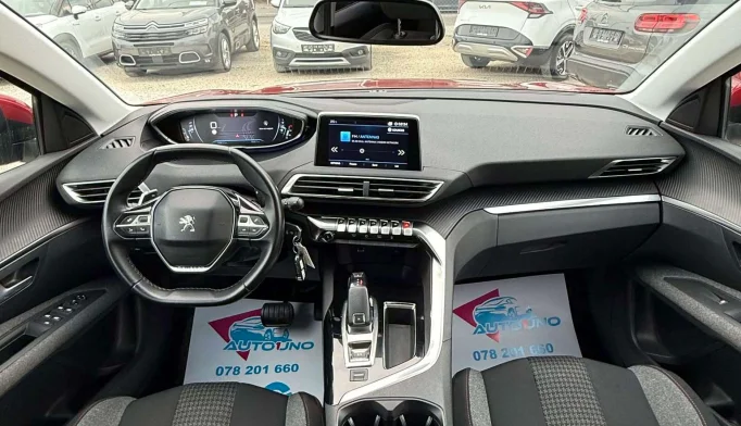 Peugeot 3008  - 2017