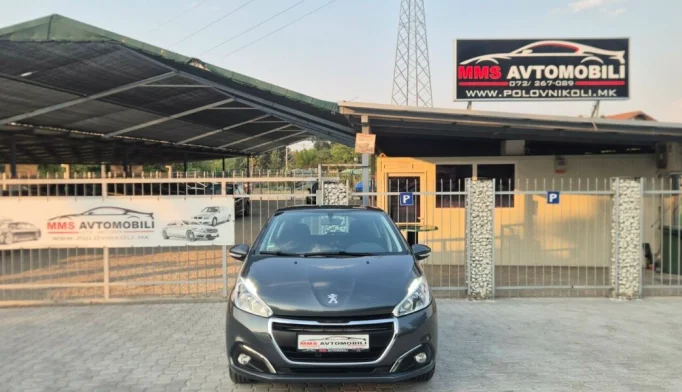 Peugeot 208  - 2016