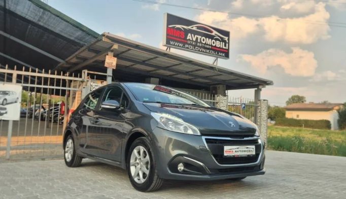 Peugeot 208  - 2016