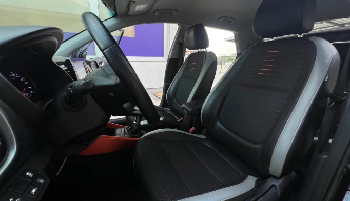 Kia Stonic  - 2017