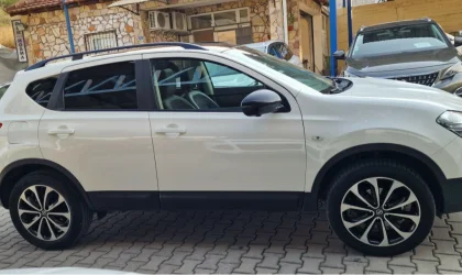 Nissan Qashqai  - 2013