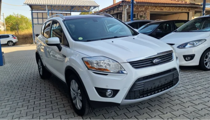 Ford Kuga   - 2012