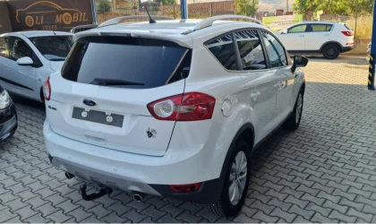 Ford Kuga  - 2012
