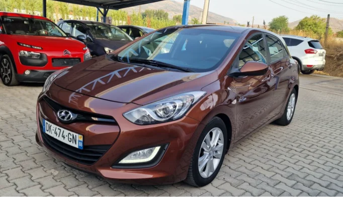 Hyundai i30   - 2014