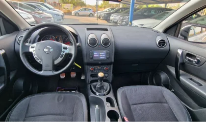 Nissan Qashqai  - 2013