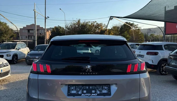 Peugeot 3008  - 2021