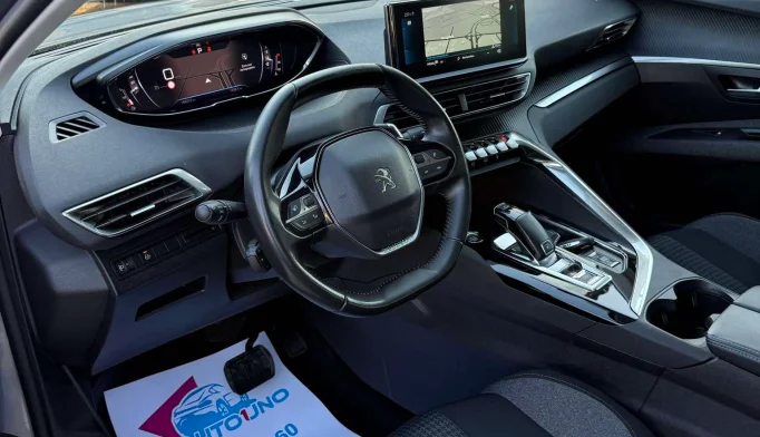 Peugeot 3008  - 2021