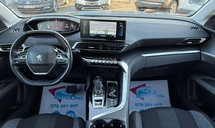 Peugeot 3008  - 2021