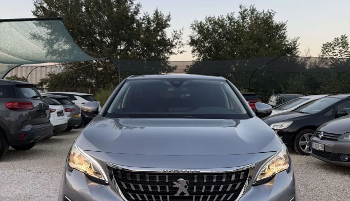 Peugeot 3008  - 2019
