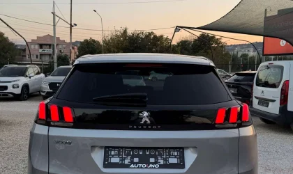 Peugeot 3008  - 2019