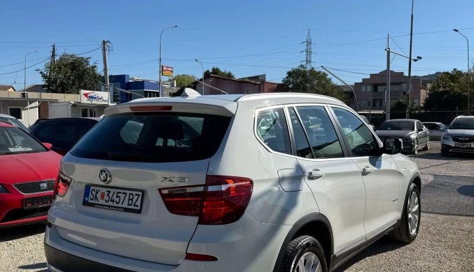 BMW X3  - 2011