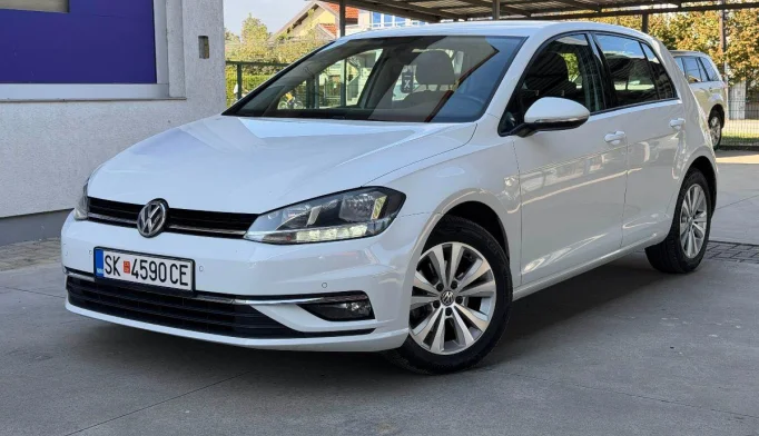 Volkswagen Golf  - 2018