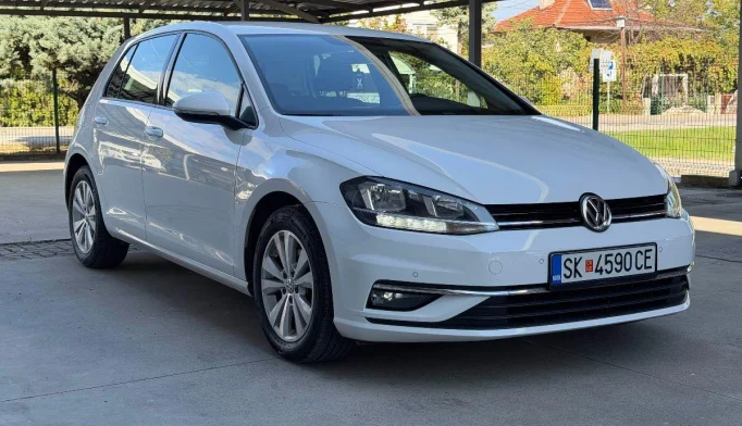 Volkswagen Golf  - 2018