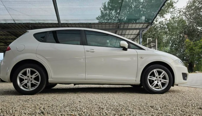 SEAT Leon  - 2010
