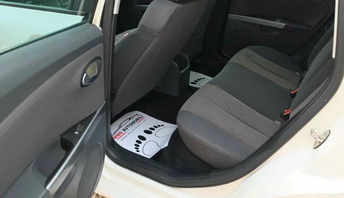 SEAT Leon  - 2010
