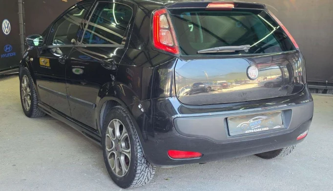 Fiat Punto  - 2011