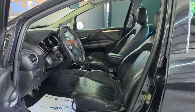 Fiat Punto  - 2011