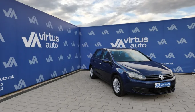 Volkswagen Golf  - 2011