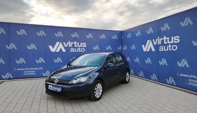 Volkswagen Golf  - 2011