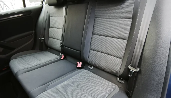 Volkswagen Golf  - 2011