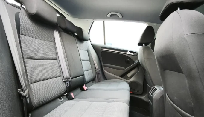 Volkswagen Golf  - 2011