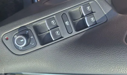 Volkswagen Tiguan  - 2012