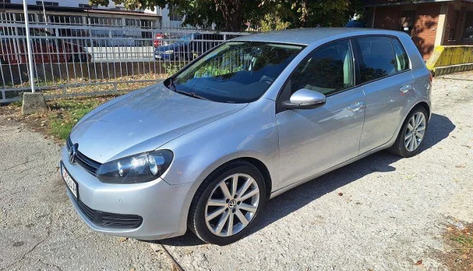 Volkswagen Golf  - 2009