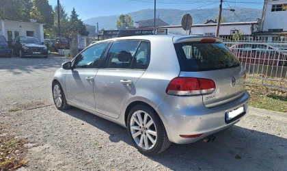 Volkswagen Golf  - 2009