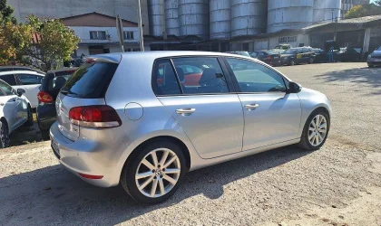 Volkswagen Golf  - 2009