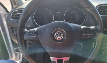 Volkswagen Golf  - 2009