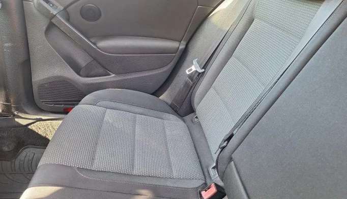 Volkswagen Golf  - 2009
