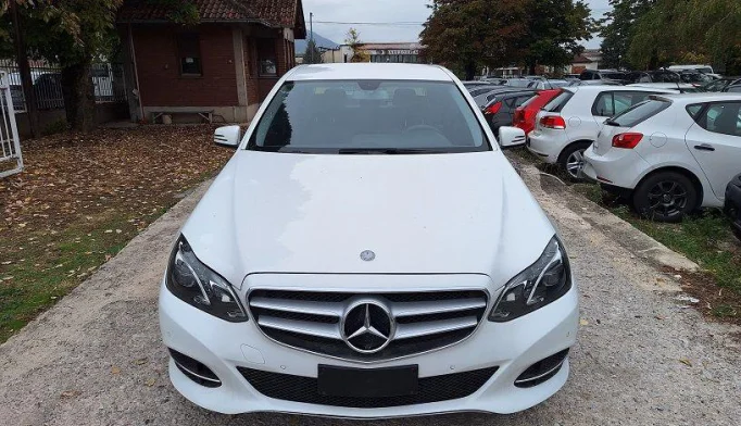 Mercedes-Benz E-Class  - 2014