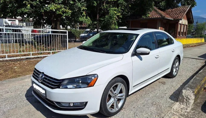 Volkswagen Passat  - 2014