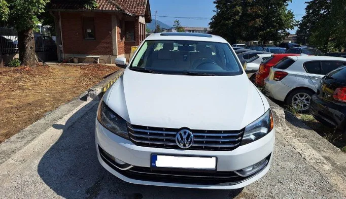 Volkswagen Passat  - 2014