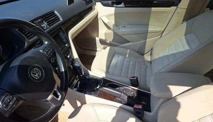 Volkswagen Passat  - 2014