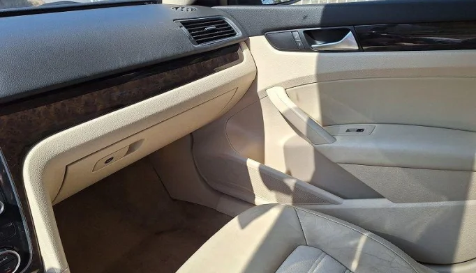 Volkswagen Passat  - 2014