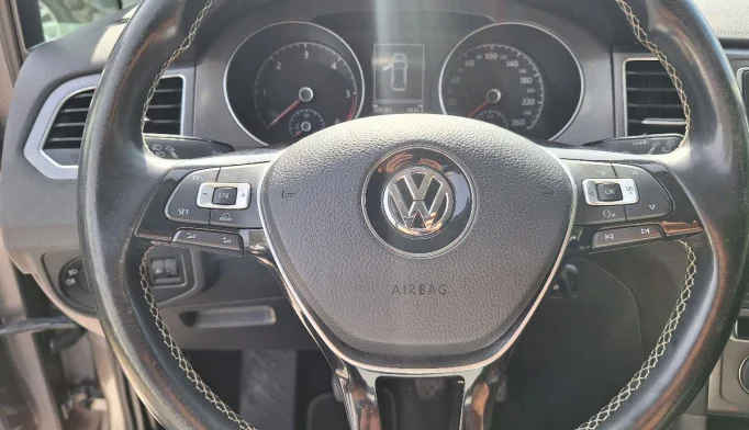 Volkswagen Golf Sportsvan  - 2015