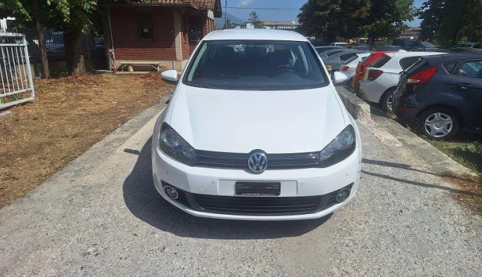 Volkswagen Golf  - 2010