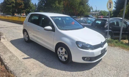 Volkswagen Golf  - 2010