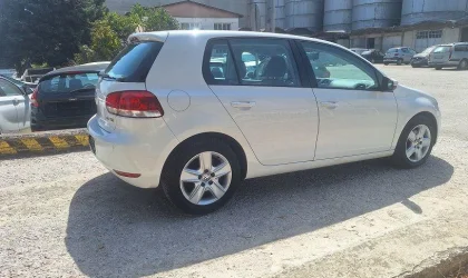 Volkswagen Golf  - 2010