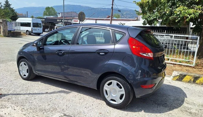 Ford Fiesta  - 2011