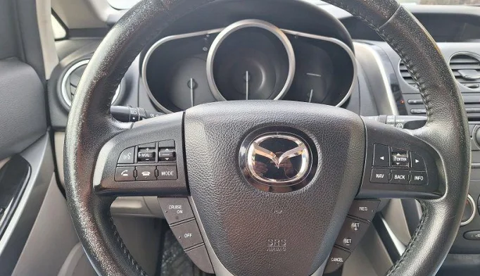 Mazda CX-7  - 2011