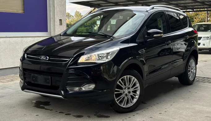 Ford Kuga  - 2013