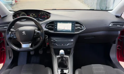 Peugeot 308  - 2018